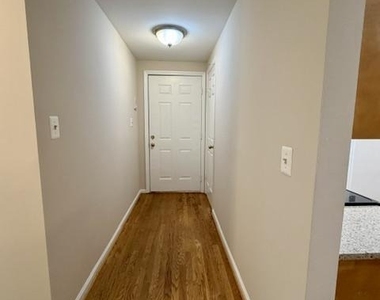 7503 Ashby Lane - Photo Thumbnail 14