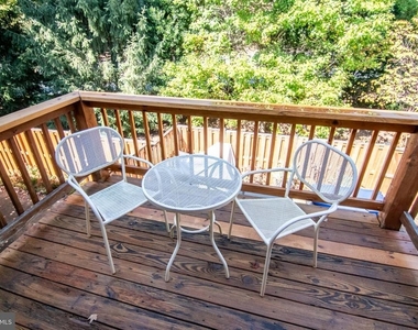 2207 Cedar Cove Court - Photo Thumbnail 18