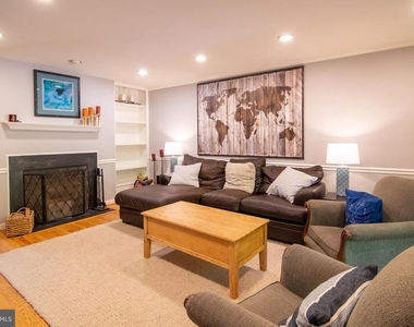 2207 Cedar Cove Court - Photo Thumbnail 6