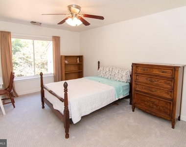 2207 Cedar Cove Court - Photo Thumbnail 25