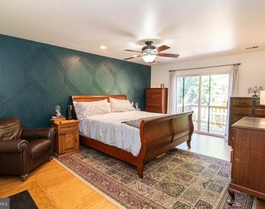 2207 Cedar Cove Court - Photo Thumbnail 16