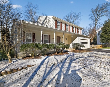 102 Cunningham Park Court Se - Photo Thumbnail 1