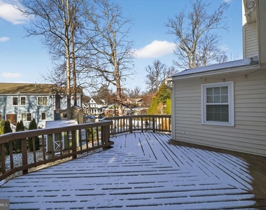 102 Cunningham Park Court Se - Photo Thumbnail 8