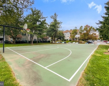 5608 Willoughby Newton Drive - Photo Thumbnail 44