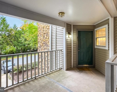 5608 Willoughby Newton Drive - Photo Thumbnail 12