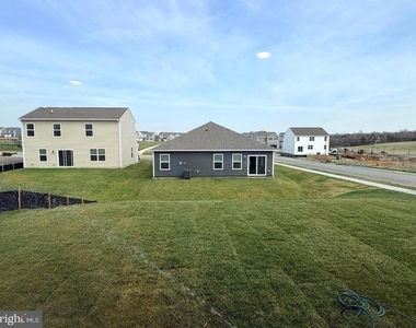 116 Bookers Crest Drive - Photo Thumbnail 18