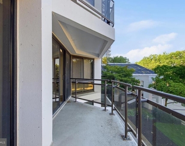 1530 Key Boulevard - Photo Thumbnail 26