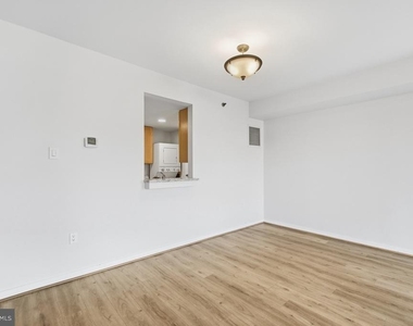 1530 Key Boulevard - Photo Thumbnail 7