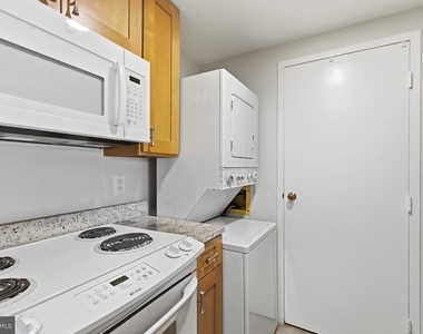 1530 Key Boulevard - Photo Thumbnail 15