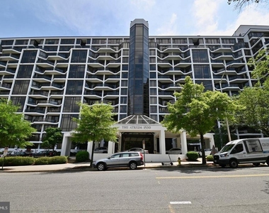 1530 Key Boulevard - Photo Thumbnail 28