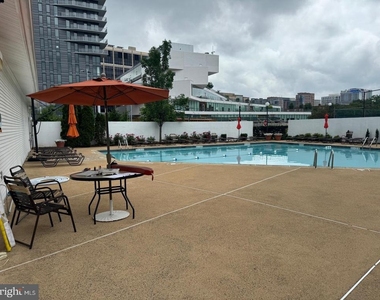 1530 Key Boulevard - Photo Thumbnail 35