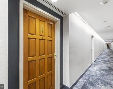 1530 Key Boulevard - Photo Thumbnail 3