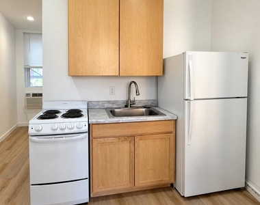 314 Reinecke Place - Photo Thumbnail 3