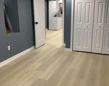 5009 N Camac Street - Photo Thumbnail 2