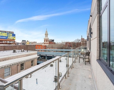 313 Race Street - Photo Thumbnail 4