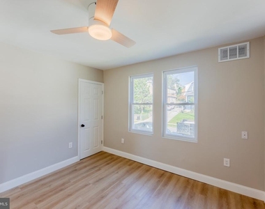 202 N Aberdeen Avenue - Photo Thumbnail 14