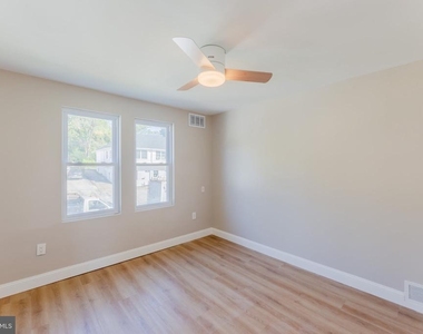 202 N Aberdeen Avenue - Photo Thumbnail 15