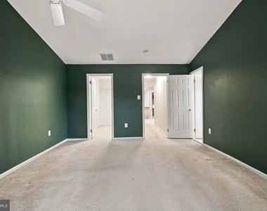 506 Coachwood Court - Photo Thumbnail 23
