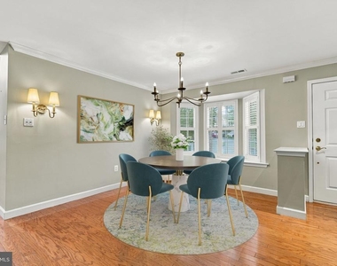 506 Coachwood Court - Photo Thumbnail 9