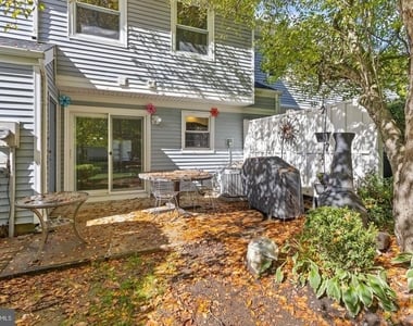 127 Baron Lane - Photo Thumbnail 12