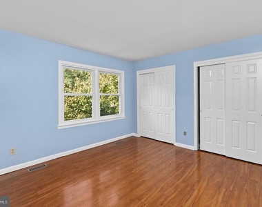 127 Baron Lane - Photo Thumbnail 9
