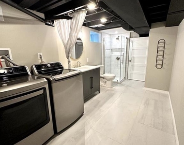 398 Franklin Avenue - Photo Thumbnail 10