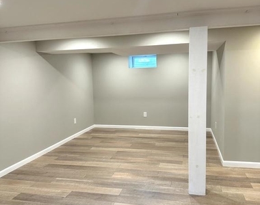 398 Franklin Avenue - Photo Thumbnail 15