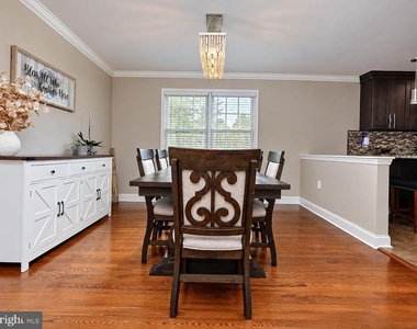 316 Evelyn Avenue - Photo Thumbnail 9