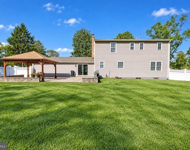 316 Evelyn Avenue - Photo Thumbnail 26