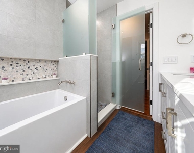 316 Evelyn Avenue - Photo Thumbnail 22