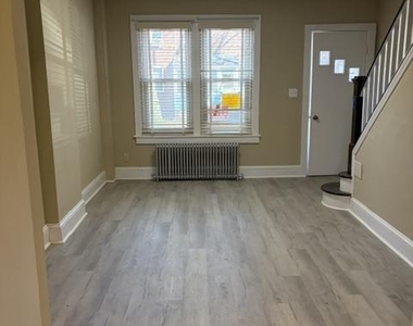 247 5th Avenue - Photo Thumbnail 10