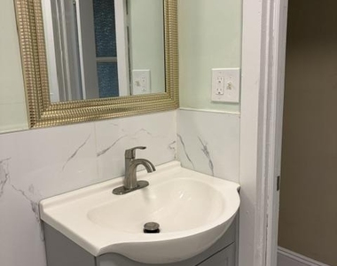 247 5th Avenue - Photo Thumbnail 20