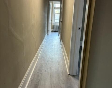 247 5th Avenue - Photo Thumbnail 12