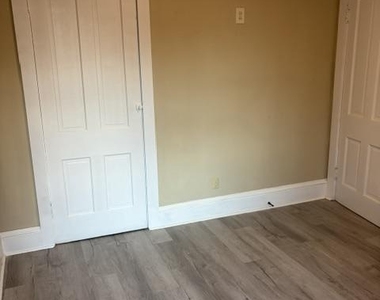 247 5th Avenue - Photo Thumbnail 15