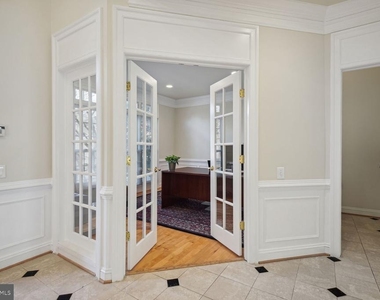 9724 Clagett Farm Drive - Photo Thumbnail 11