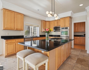 9724 Clagett Farm Drive - Photo Thumbnail 19