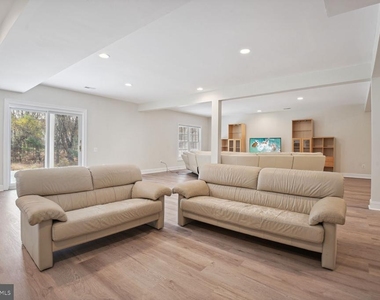9724 Clagett Farm Drive - Photo Thumbnail 39