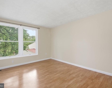 7545 Brenish Drive - Photo Thumbnail 25