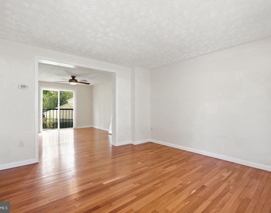 7545 Brenish Drive - Photo Thumbnail 2