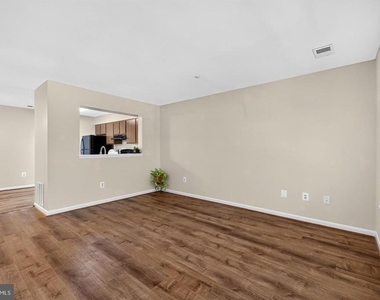 18997 Highstream Drive - Photo Thumbnail 28