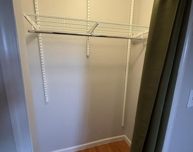 1952 3rd Street Ne - Photo Thumbnail 13