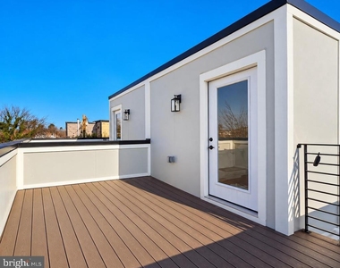 1605 Holbrook Street Ne - Photo Thumbnail 7