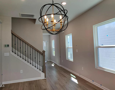 704 Sage Oak Lane - Photo Thumbnail 3