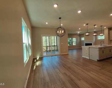 704 Sage Oak Lane - Photo Thumbnail 2