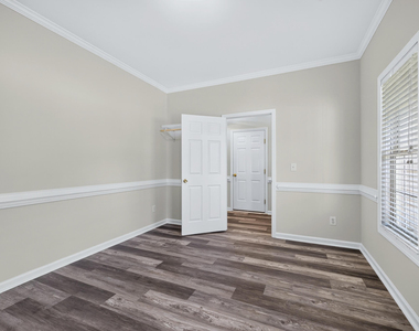 2604 Alder Ridge Lane - Photo Thumbnail 7