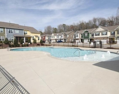801 Trendy Lane - Photo Thumbnail 22