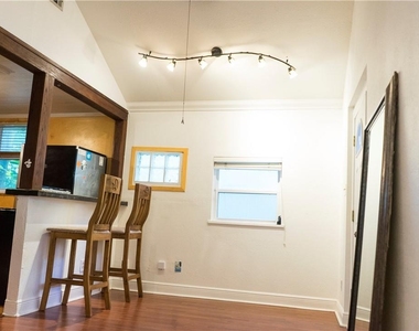 31 Anthony St - Photo Thumbnail 12
