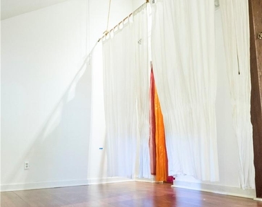 31 Anthony St - Photo Thumbnail 7