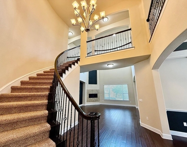 9605 Brians Path - Photo Thumbnail 2