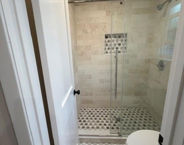 7106 Hardy Dr - Photo Thumbnail 12